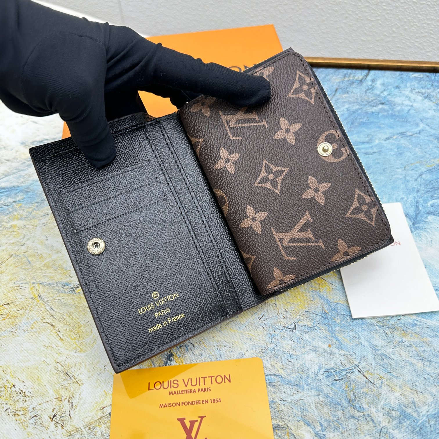 スーパーコピー財布国内発送対応N品安全必ず届く信用できるサイト